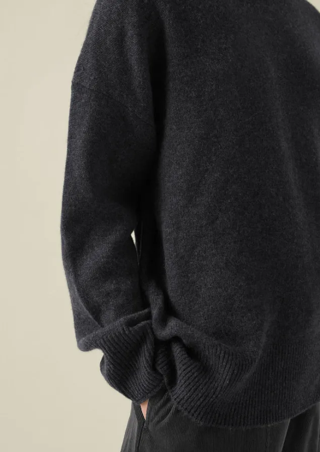 roll_neck_wool_cashmere_sweater_23-1.webp Cashmere | Loungewear-TOAST Roll Neck Wool Cashmere Sweater Charcoal