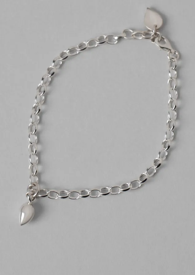 Jewellery-TOAST Sally Lacock Pod Bracelet Silver