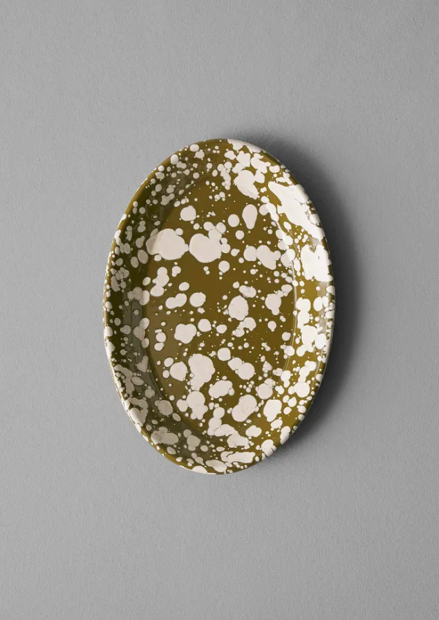 splatter_enamel_platter_12.webp Outdoor | Kitchen-TOAST Splatter Enamel Platter Olive/Ecru