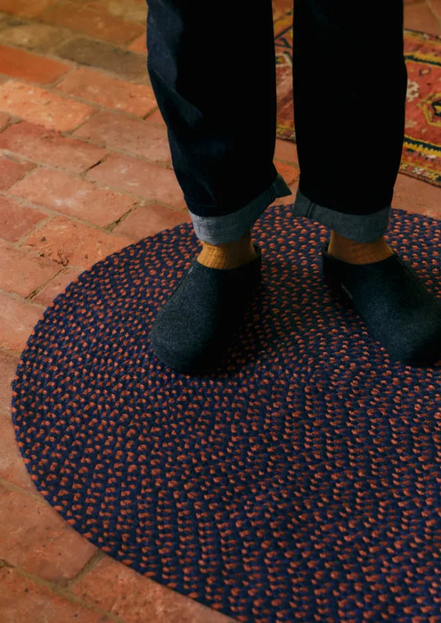 the_braided_rug_company_organic_jute_rug_6.webp Textiles | Rugs-TOAST The Braided Rug Company Organic Jute Rug Navy/BurntOrange