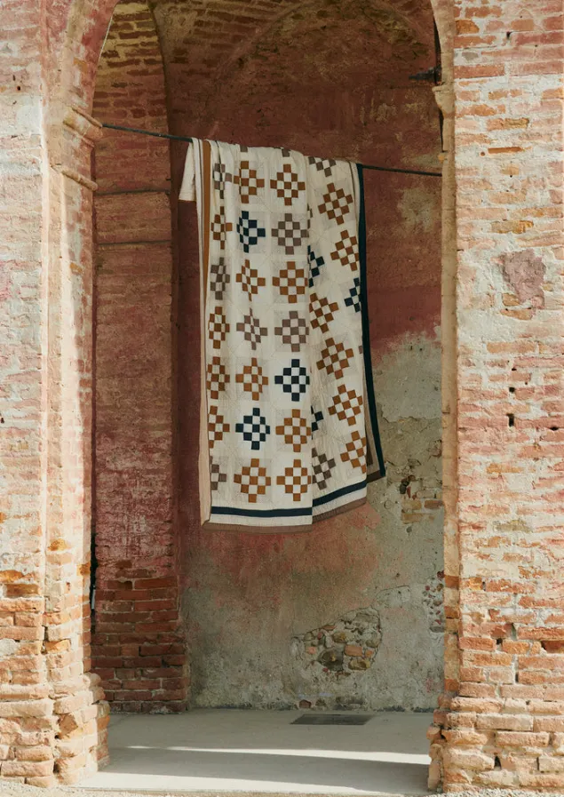 tile_cotton_patchwork_quilt_7-1.webp Textiles | Blankets & Throws-TOAST Tile Cotton Patchwork Quilt Ecru/GoldenHay/Prune