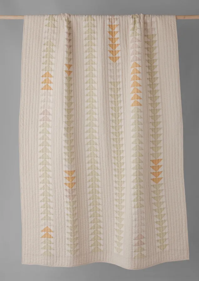 triangle_patchwork_check_cotton_quilt_4-1.webp Textiles | Blankets & Throws-TOAST Triangle Patchwork Check Cotton Quilt SoftFern/Sand