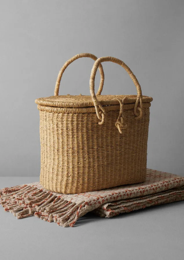 veta_vera_grass_picnic_basket_2.webp Baskets-TOAST Veta Vera Grass Picnic Basket Natural