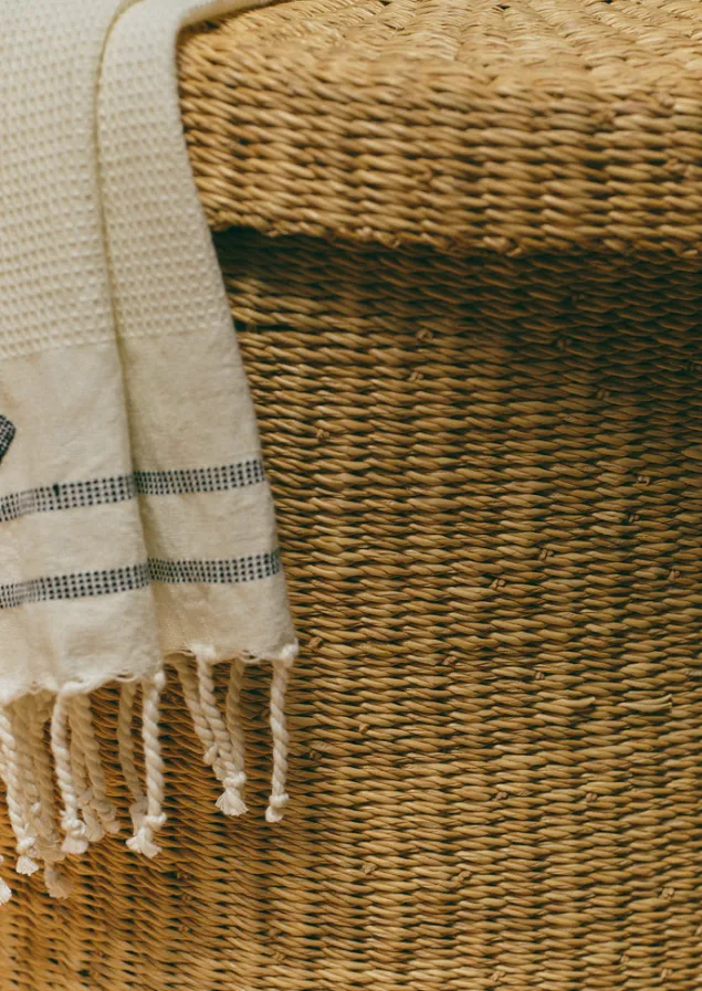 veta_vera_laundry_basket_2.webp Bathroom | Baskets-TOAST Veta Vera Laundry Basket Natural