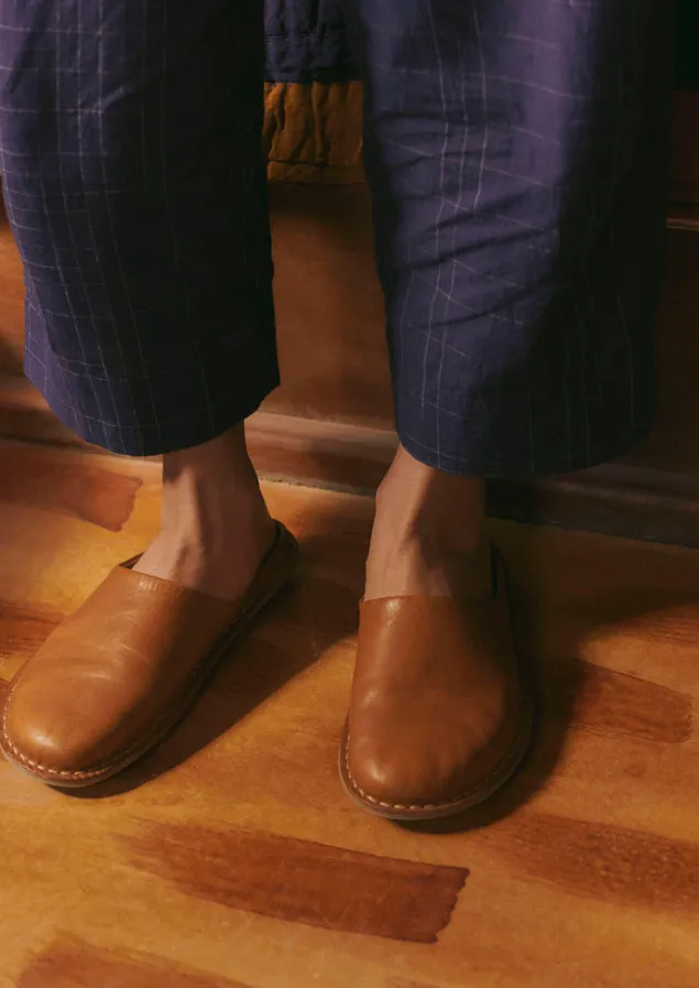 vibae_roma_leather_mules_3-1.webp Shoes | Slippers-TOAST Vibae Roma Leather Mules Tan