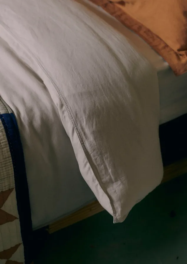 washed_linen_cotton_duvet_cover_2-2.webp Textiles | Bed Linen-TOAST Washed Linen Cotton Duvet Cover WashedSage