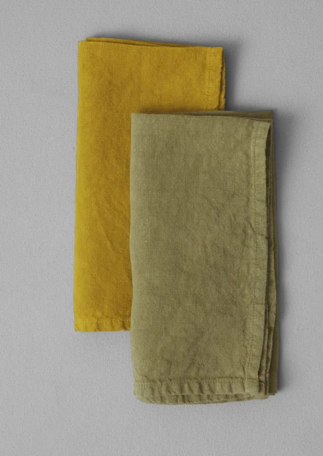 washed_linen_napkin_10-1.webp Textiles | Kitchen-TOAST Washed Linen Napkin Ochre