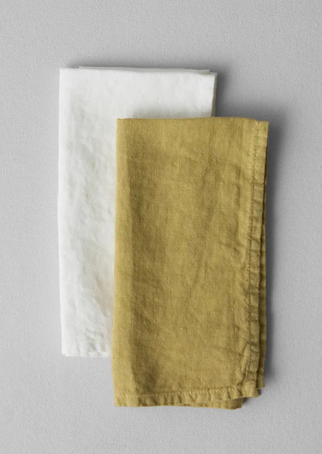 washed_linen_napkin_6.webp Textiles | Kitchen-TOAST Washed Linen Napkin OffWhite