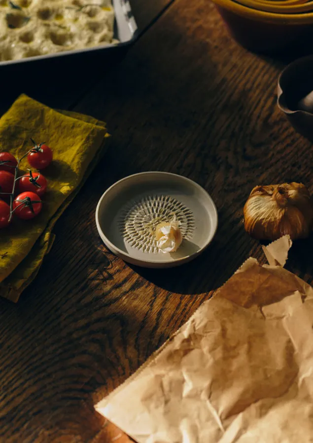 washed_linen_napkin_7-4.webp Textiles | Kitchen-TOAST Washed Linen Napkin Ochre