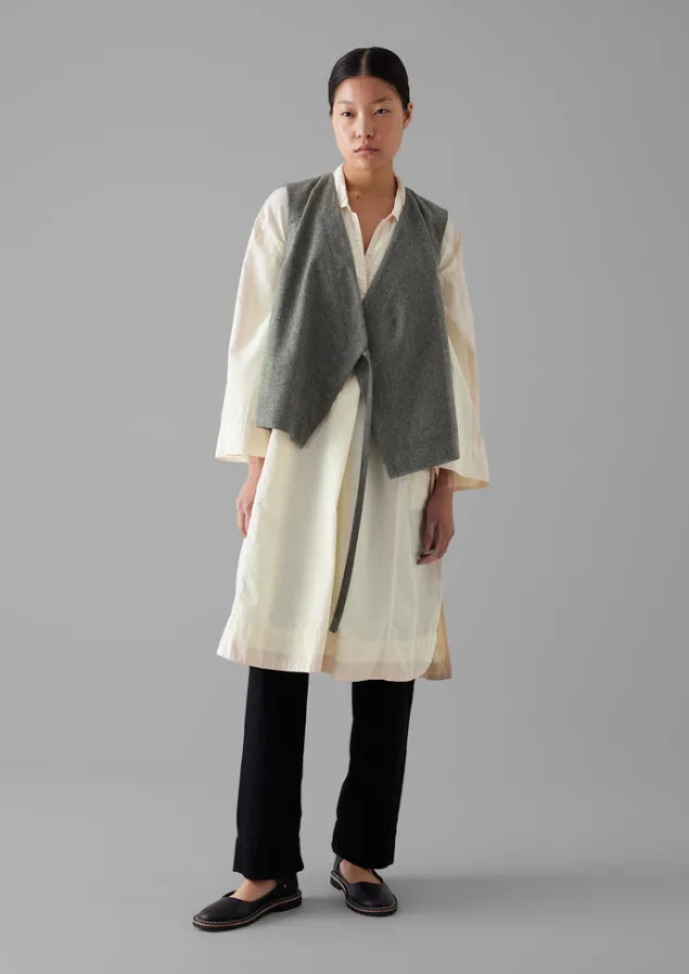wool_flannel_sleeveless_jacket_3.webp Coats & Jackets-TOAST Wool Flannel Sleeveless Jacket GreyMelange