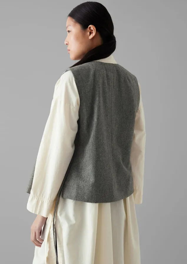 wool_flannel_sleeveless_jacket_6.webp Coats & Jackets-TOAST Wool Flannel Sleeveless Jacket GreyMelange